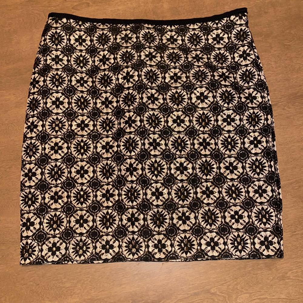 Max Studio Pencil Skirt